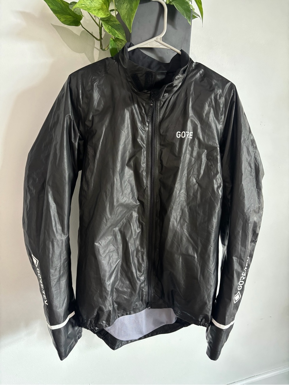 GORE-TEX Black Cycling Waterproof Winter Jacket